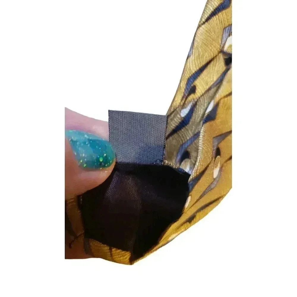 Palatina Luxury Neck Tie 100% Imported Silk Made In USA Gold Pattern Church Work